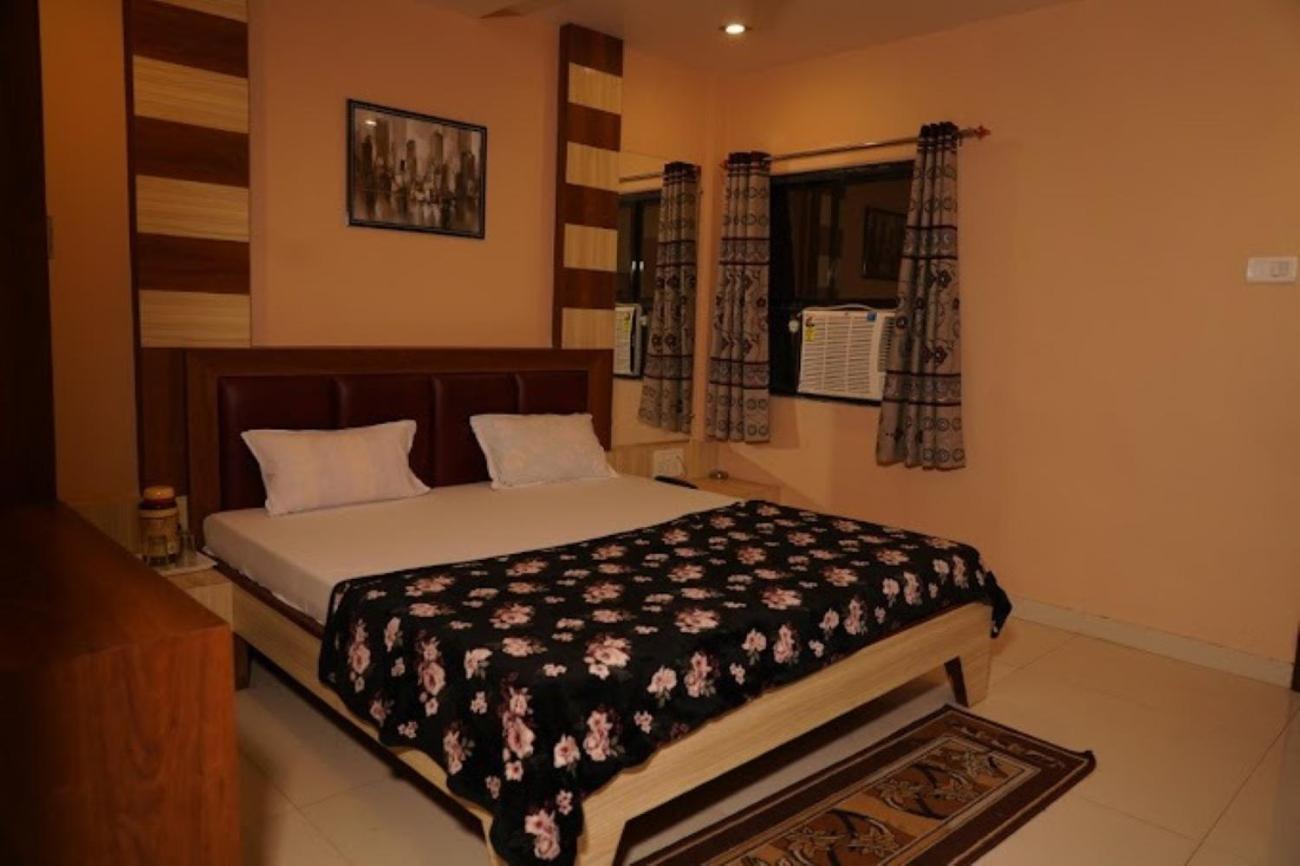 Hotel Shubh Shree Bilaspur Esterno foto